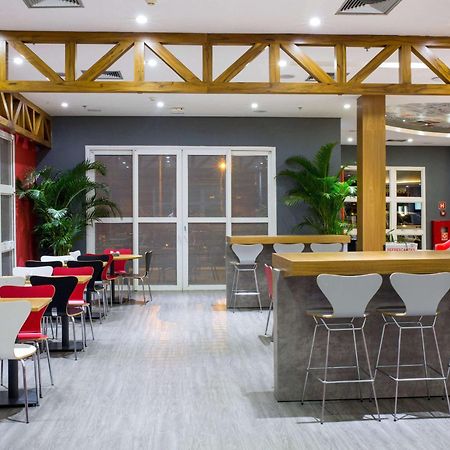 Ibis Aracatuba Hotel ภายนอก รูปภาพ