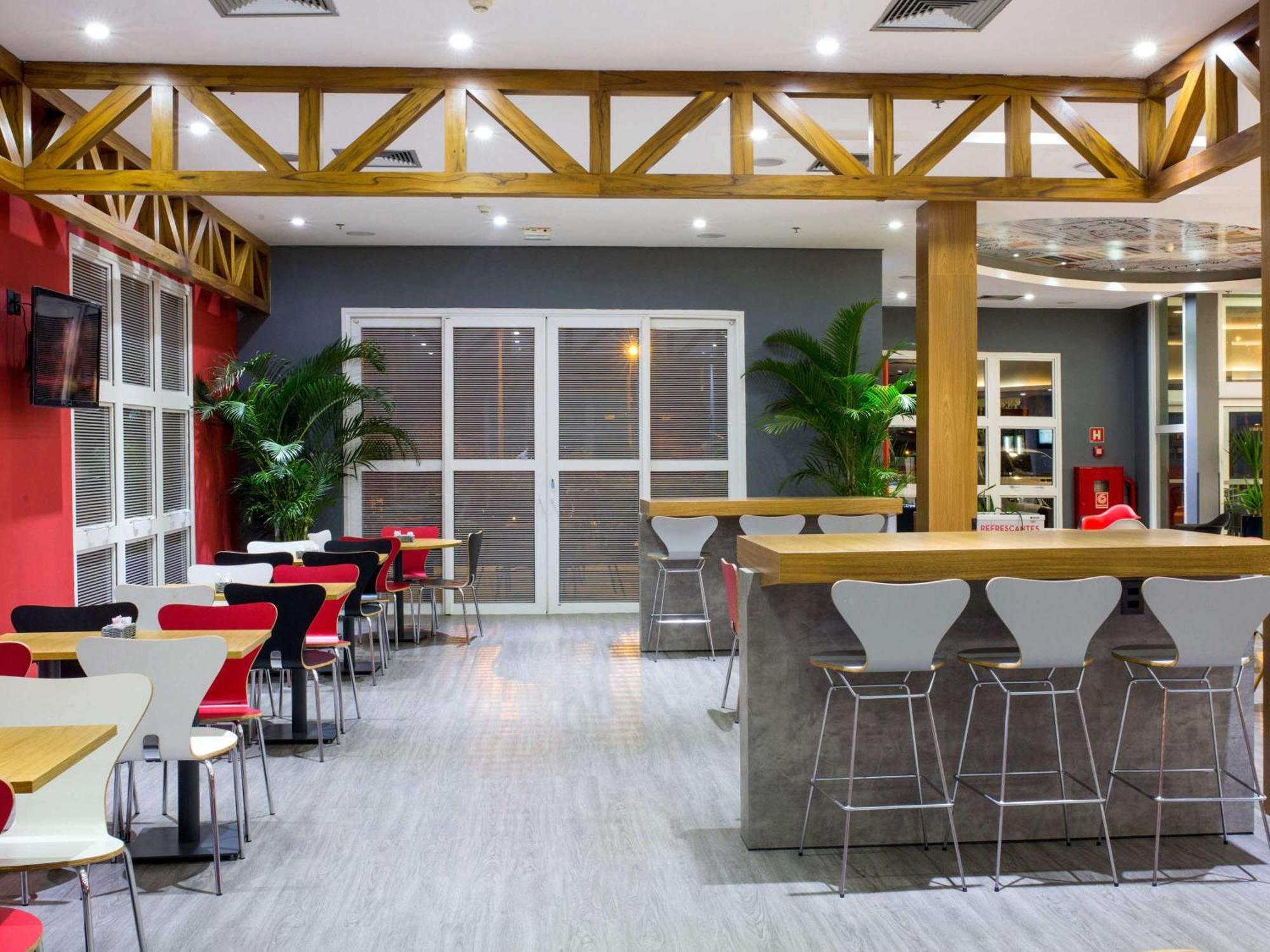 Ibis Aracatuba Hotel ภายนอก รูปภาพ