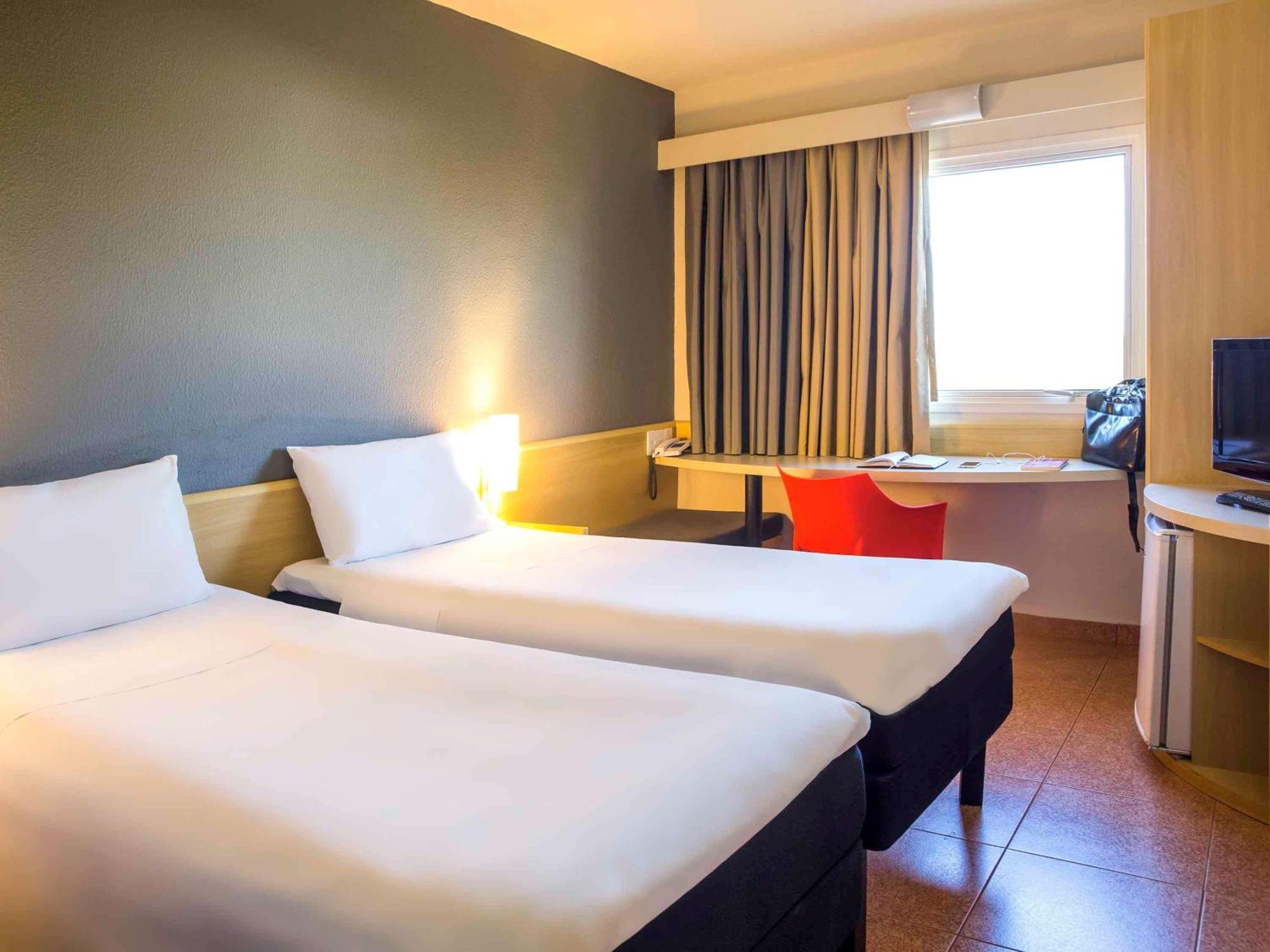 Ibis Aracatuba Hotel ภายนอก รูปภาพ